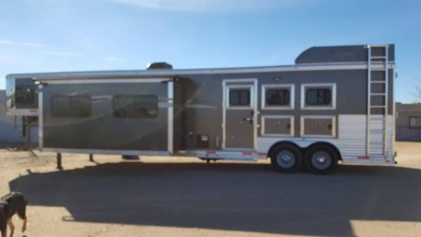 2016 Lakota Charger 3 horse, 16 ft short wall with superslide. Used maybe 10 times like new. Reduced price for 2025.