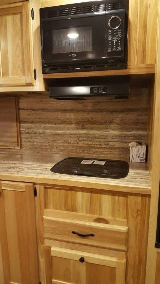 2016 Lakota Charger 3 horse, 16 ft short wall with superslide. Used maybe 10 times like new. Reduced price for 2025.