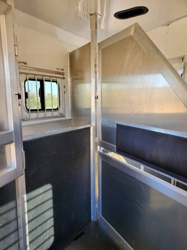 2016 Lakota Charger 3 horse, 16 ft short wall with superslide. Used maybe 10 times like new. Reduced price for 2025.