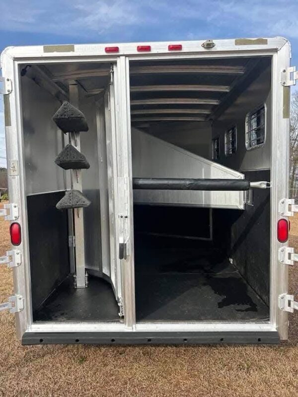❄ EXISS ALL ALUMINUM 3 HORSE SLANT GOOSENECK TRAILER WITH DRESSING ROOM AND REAR TACK