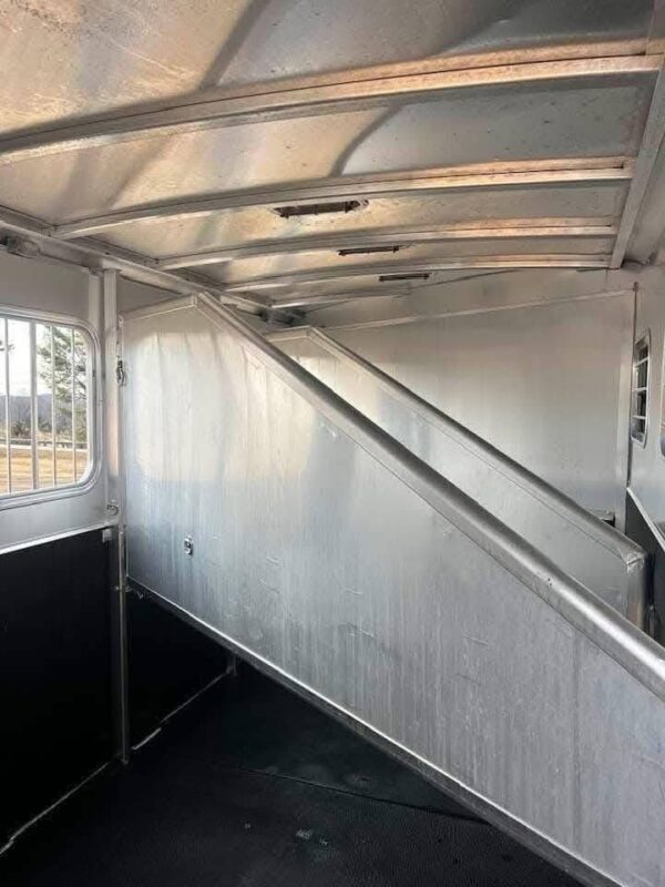 ❄ EXISS ALL ALUMINUM 3 HORSE SLANT GOOSENECK TRAILER WITH DRESSING ROOM AND REAR TACK
