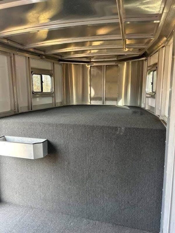❄ EXISS ALL ALUMINUM 3 HORSE SLANT GOOSENECK TRAILER WITH DRESSING ROOM AND REAR TACK
