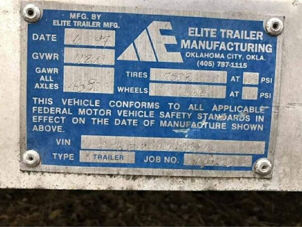 1997 Elite 3 Horse Bumper Pull Slant load trailer