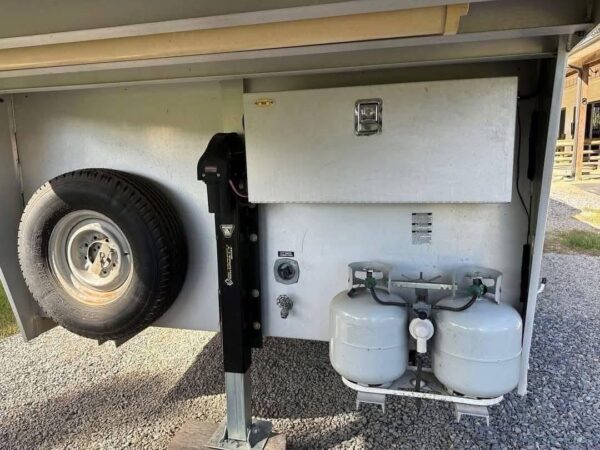 2012 PLATINUM PERFORMANCE PRO LINE LQ Trailer