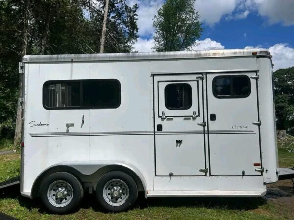 2012 2 horse sundowner