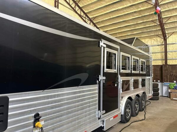 2020 Merhow 4 horse slant.