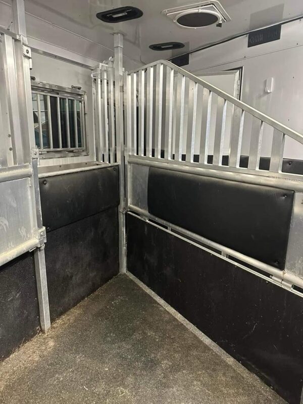 2020 Merhow 4 horse slant.
