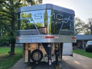 2019 SMC LARAMIE 4 HORSE SLANT LOAD TRAILER