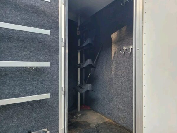 2019 SMC LARAMIE 4 HORSE SLANT LOAD TRAILER