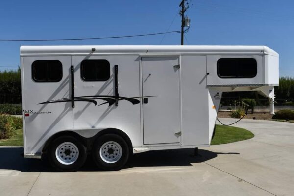 2019 Trails West Adventure 2H Weekender, goose neck